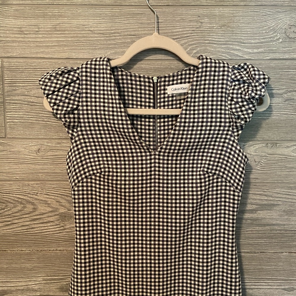 Calvin Klein Houndstooth Style Dress!